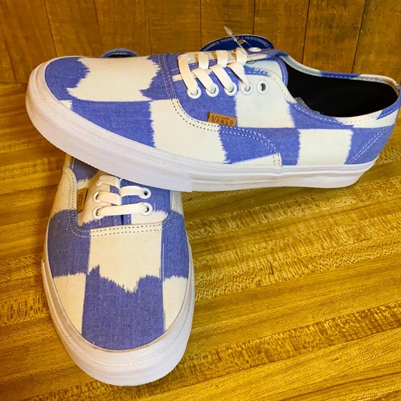 Vans Other - Vans “woody” extra large checker ortholite leather
